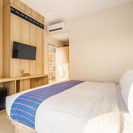 לבואן באג'ו Dejavu 2.0 Hotel Bajo Komodo מראה חיצוני תמונה