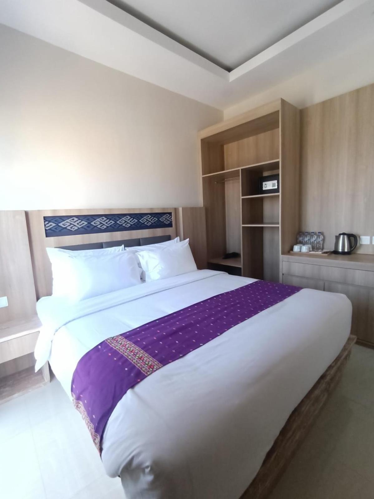 לבואן באג'ו Dejavu 2.0 Hotel Bajo Komodo מראה חיצוני תמונה