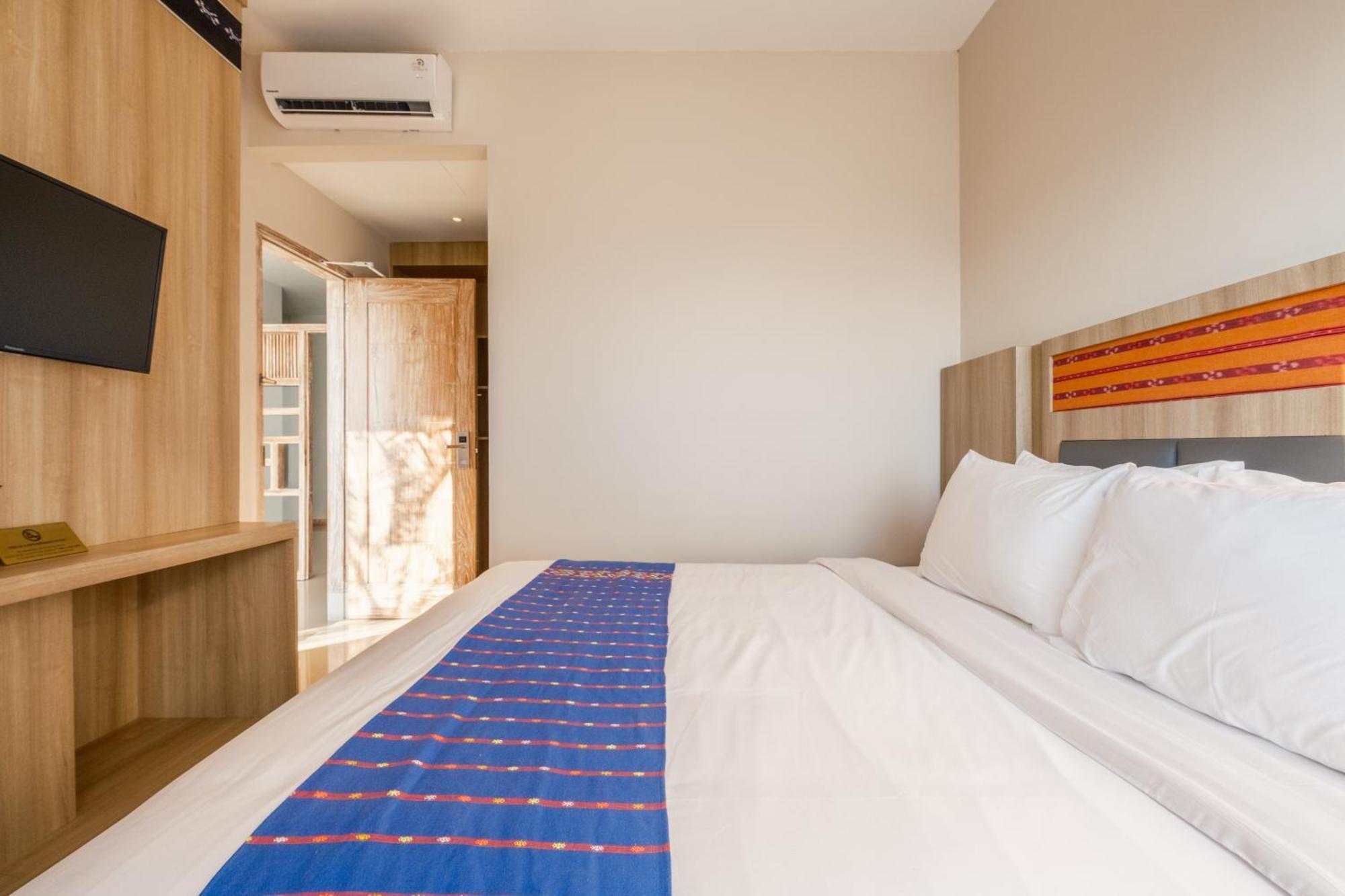 לבואן באג'ו Dejavu 2.0 Hotel Bajo Komodo מראה חיצוני תמונה