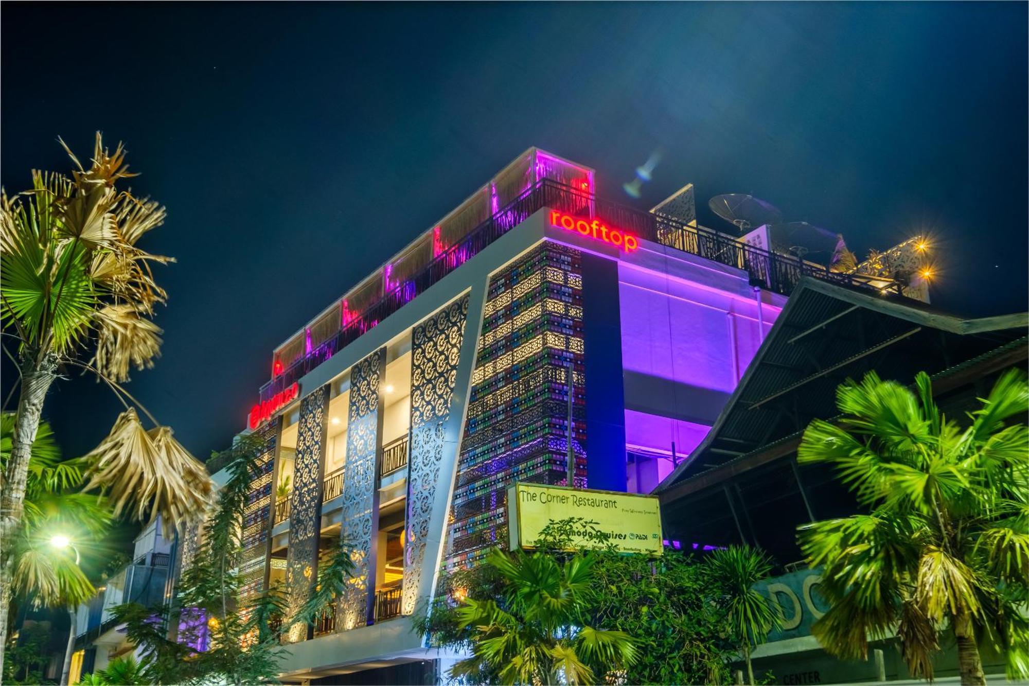 לבואן באג'ו Dejavu 2.0 Hotel Bajo Komodo מראה חיצוני תמונה