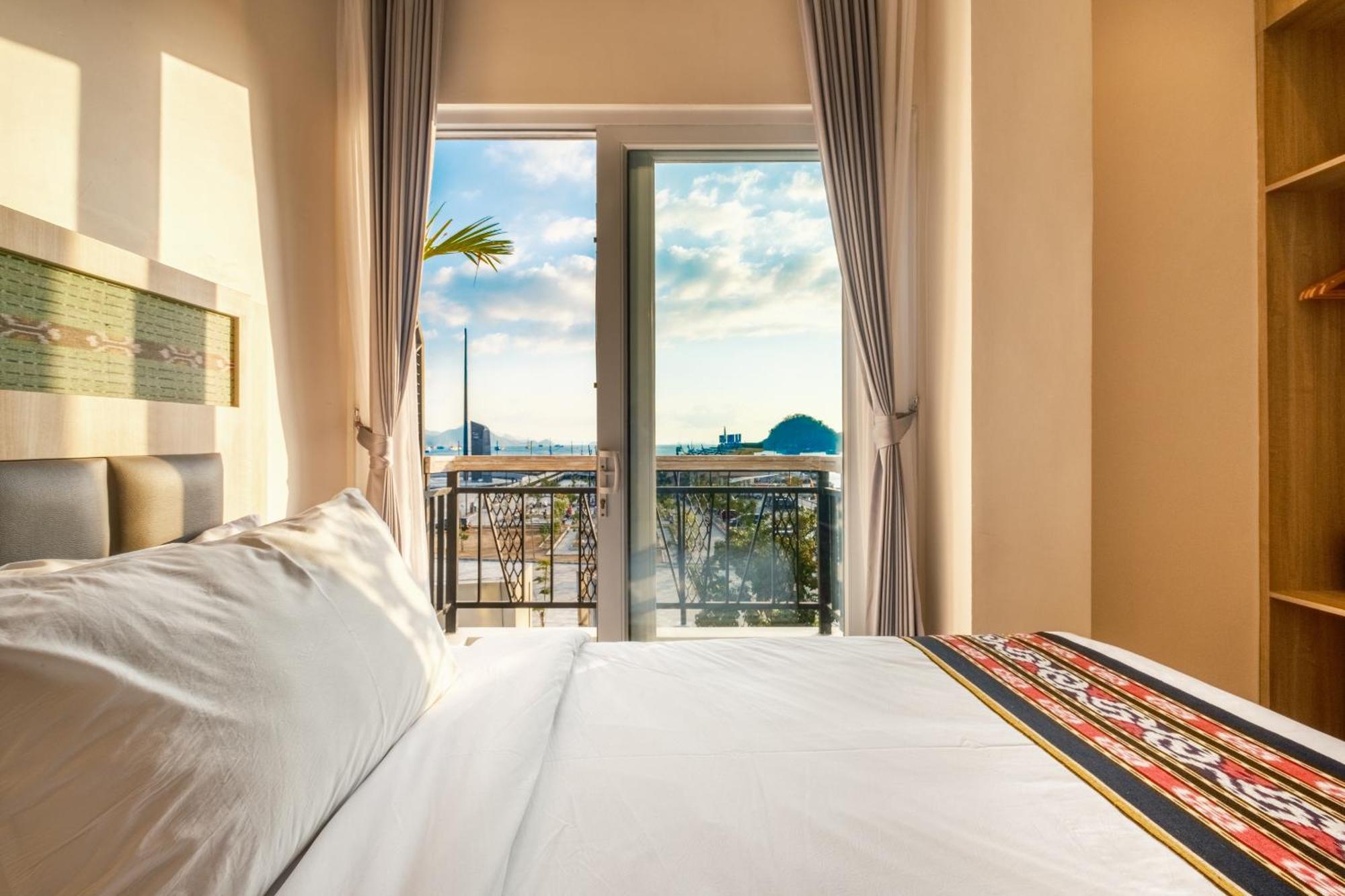 לבואן באג'ו Dejavu 2.0 Hotel Bajo Komodo מראה חיצוני תמונה