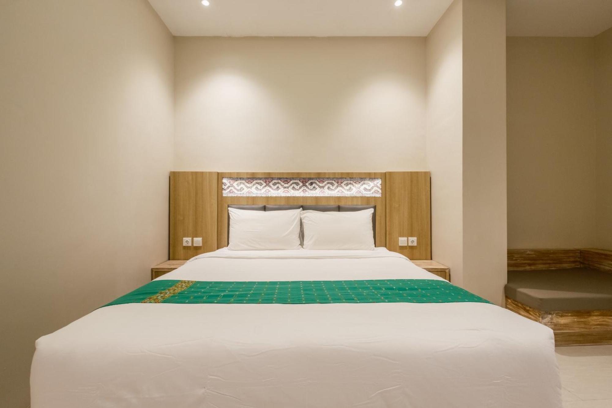 לבואן באג'ו Dejavu 2.0 Hotel Bajo Komodo מראה חיצוני תמונה