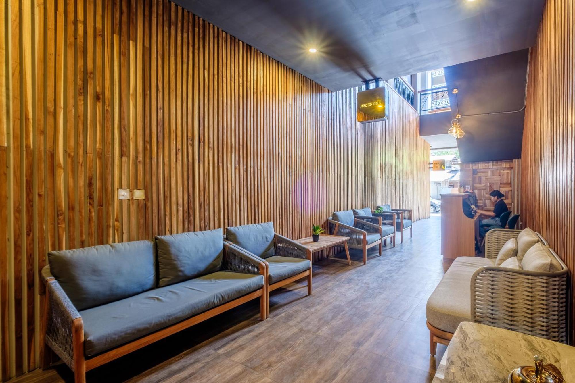 לבואן באג'ו Dejavu 2.0 Hotel Bajo Komodo מראה חיצוני תמונה